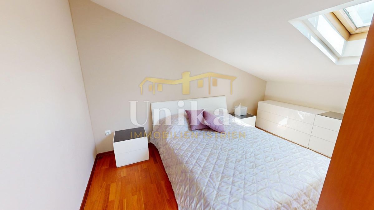 Dvostanovanjski stan z 4 spalnicami